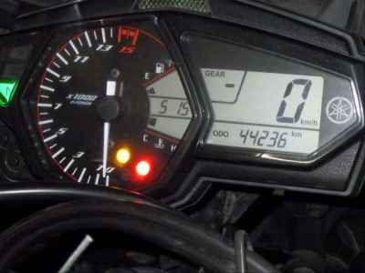 Yamaha YZF-R25 2016