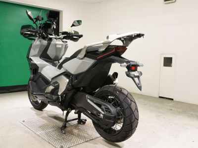 Honda X-Adv 750 2024
