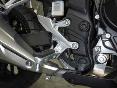 Honda CB400X 2023