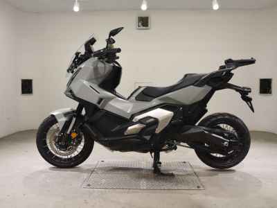 Honda X-Adv 750 2026