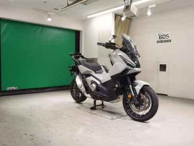 Honda X-Adv 750 2026