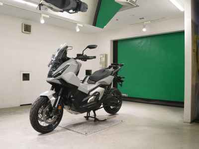 Honda X-Adv 750 2026