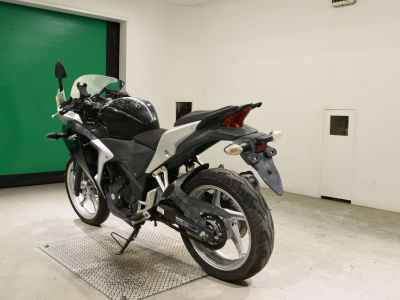 Honda CBR250R 2011