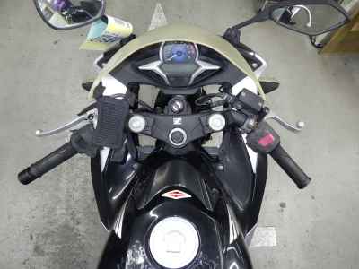 Honda CBR250R 2011