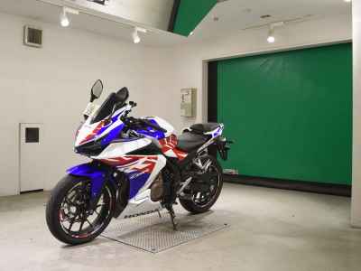 Honda CBR400R 2022