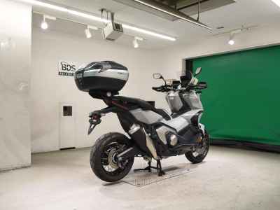 Honda X-Adv 750 2022