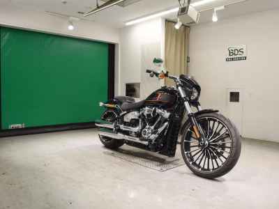 Harley-Davidson Breakout FXBR1920 2023