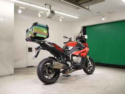 BMW S1000XR 2016