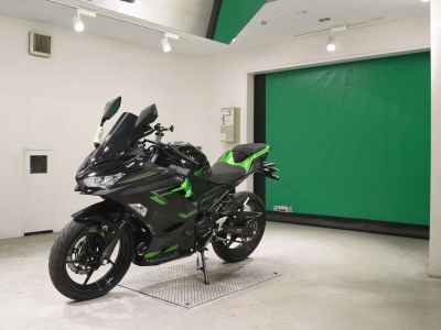 Kawasaki Ninja 400 2023