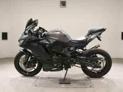 Kawasaki Ninja ZX-4R 2025