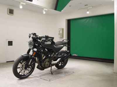 Husqvarna Svartpilen 250 2020