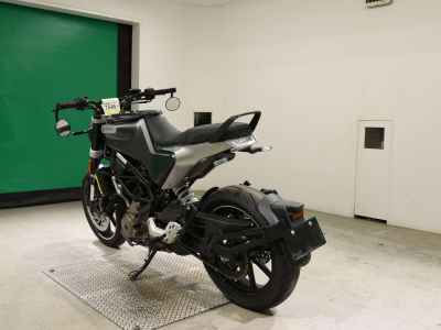 Husqvarna Svartpilen 250 2020