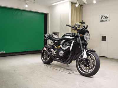 Kawasaki Z900RS 2021