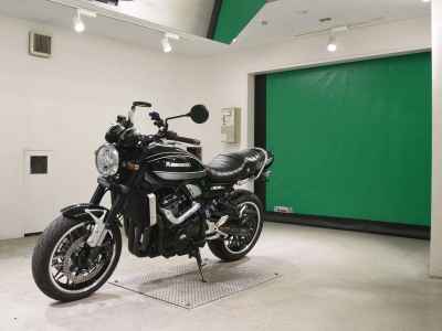 Kawasaki Z900RS 2021