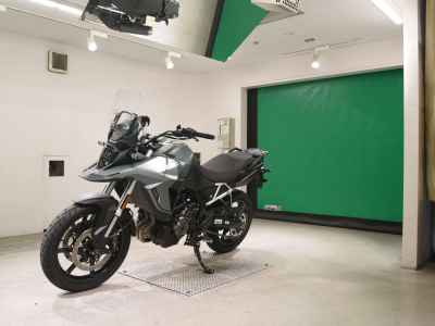 Suzuki V-Strom 800 2024