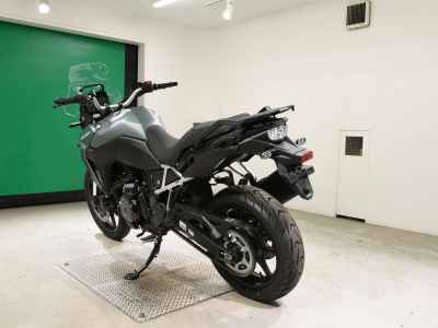 Suzuki V-Strom 800 2024