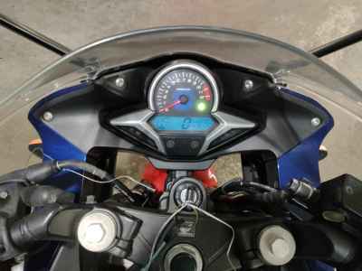 Honda CBR250R 2011