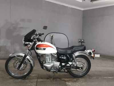 Kawasaki Estrella