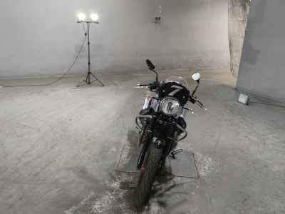 Moto Guzzi V7 2016