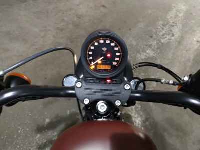 Harley-Davidson Sportster Iron XL883N 2017