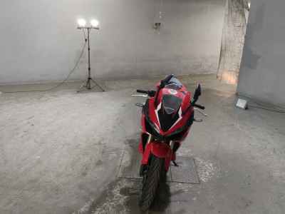 Honda CBR400R 2024