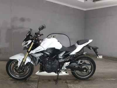 Suzuki GSR750 2014
