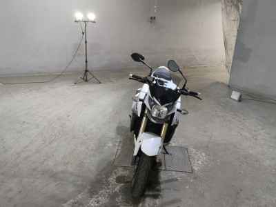 Suzuki GSR750 2014