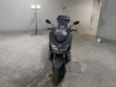 Suzuki Burgman 400 2023