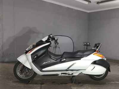 Suzuki Gemma 250