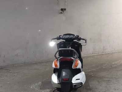 Suzuki Gemma 250