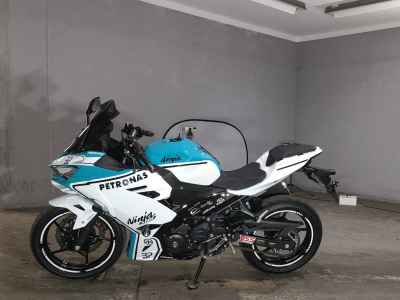 Kawasaki Ninja 400 2023