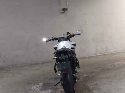 KTM 890 Duke R 2020