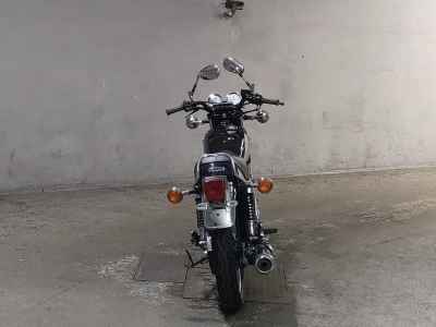 Yamaha SR400