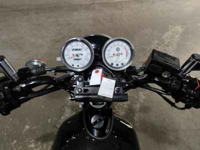 Yamaha SR400