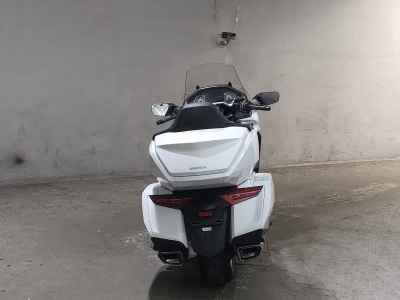 Honda GL1800 Gold Wing Tour