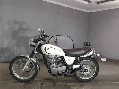 Yamaha SR400 2012
