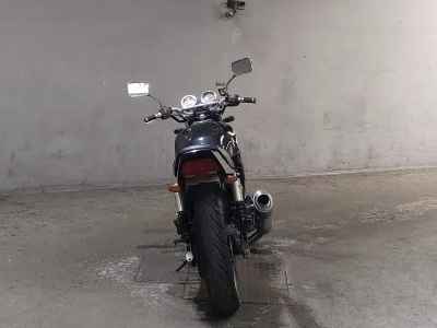Kawasaki ZRX400