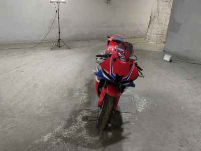 Honda CBR600RR 2024