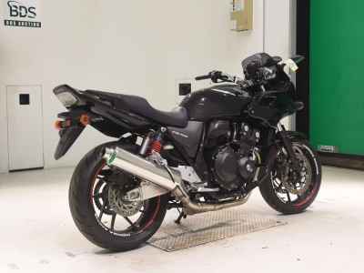 Honda CB400 Super Boldor 2020