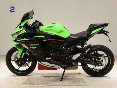 Kawasaki Ninja ZX-25R 2022