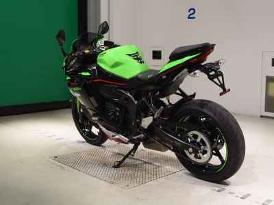 Kawasaki Ninja ZX-25R 2022