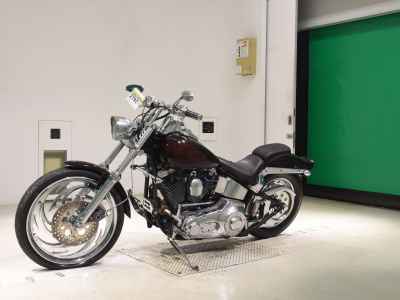 Harley-Davidson Softail FXSTC1340 2011