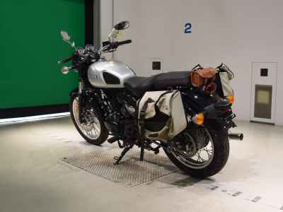 Benelli Imperiale 400 2023