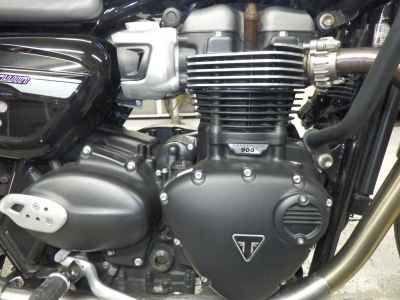 Triumph Street Twin 2021