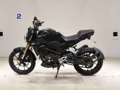 Honda CB250R 2019