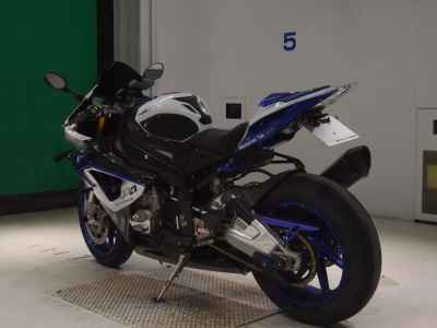 BMW HP4 2014