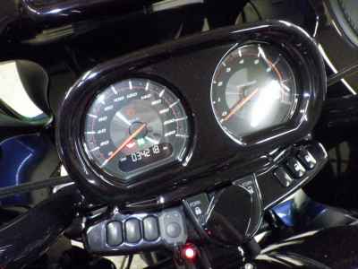Harley-Davidson Road Glide FLTRXSE1923 CVO 2018