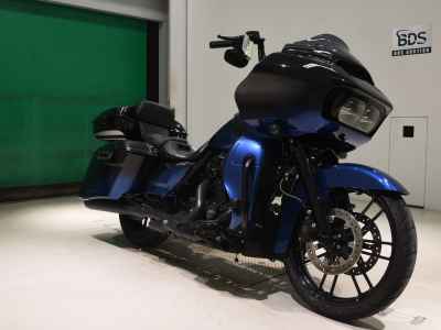 Harley-Davidson Road Glide FLTRXSE1923 CVO 2018
