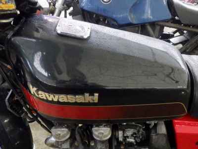 Kawasaki GPZ550 2011
