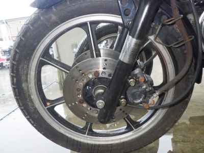 Kawasaki GPZ550 2011